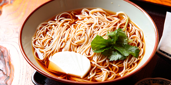 そば屋　角清（かどせい）かけそば