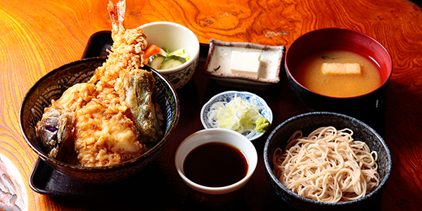 天丼　蕎麦屋　角清（かどせい）